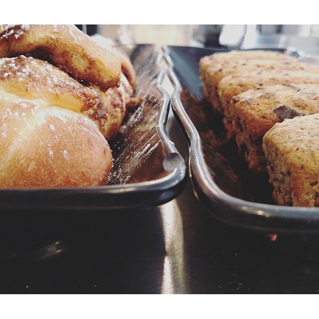 Our cinnamon rolls and chocolate + pecan mini loaves are perfect for beating the Monday blues!